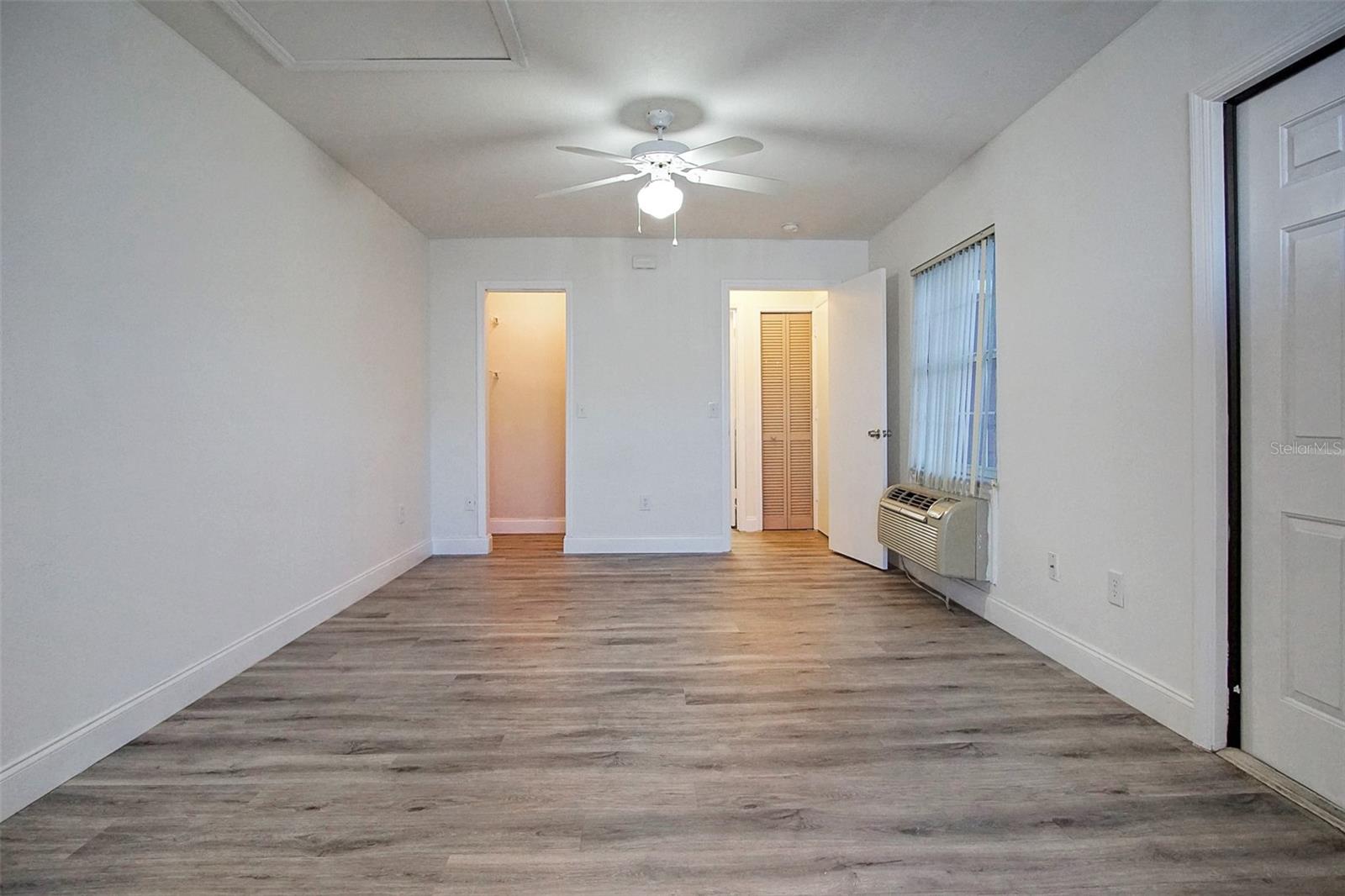 ISLAND CLUB WEST PH 02 - Residential Lease