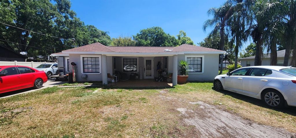 Photo of 6809 N Gunlock Avenue, Tampa, FL 33614 (MLS # TB8499317)