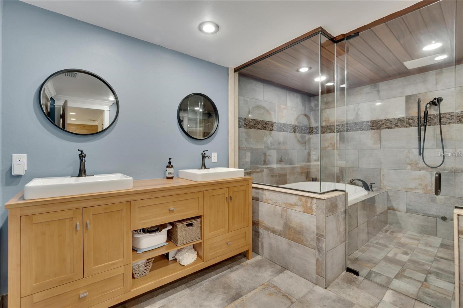 MAPLE GROVE ESTATES - Residential