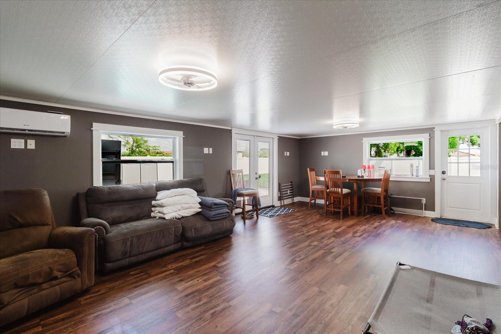 MAPLE GROVE ESTATES - Residential