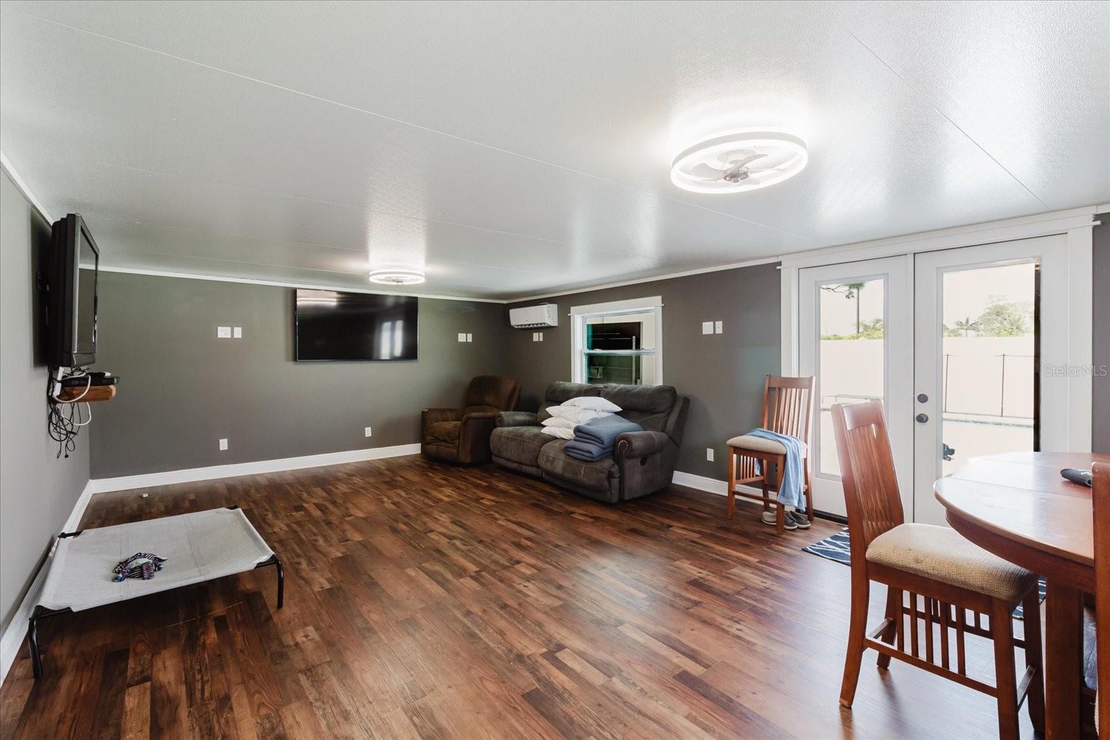 MAPLE GROVE ESTATES - Residential