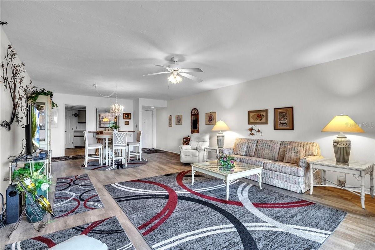 ROLLS LANDING PH 02 BLDG 07 - Residential