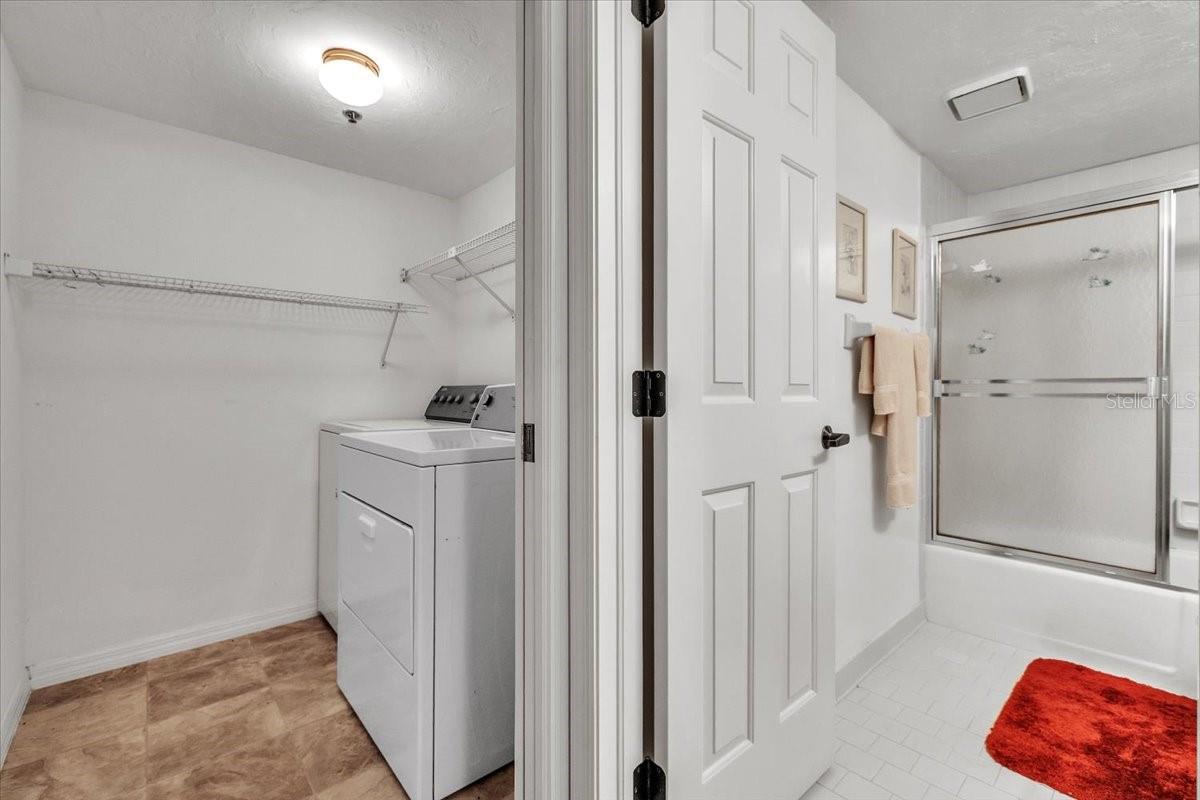 ROLLS LANDING PH 02 BLDG 07 - Residential