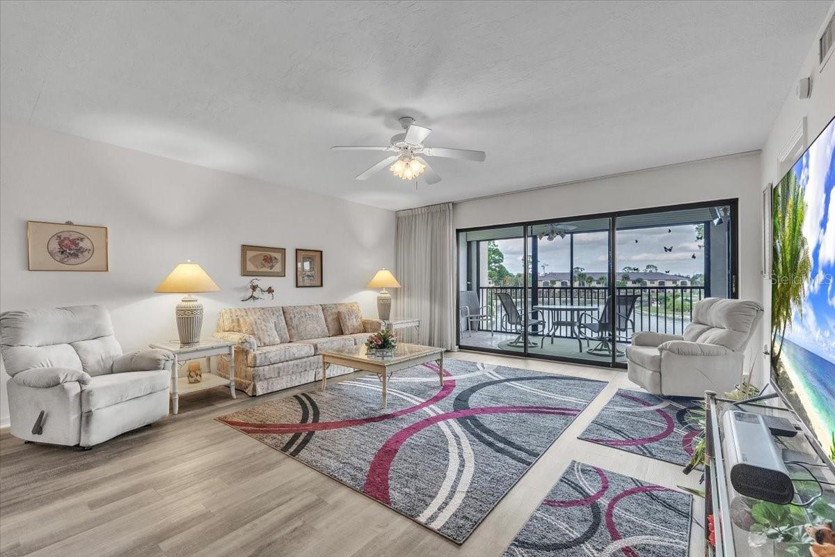 ROLLS LANDING PH 02 BLDG 07 - Residential