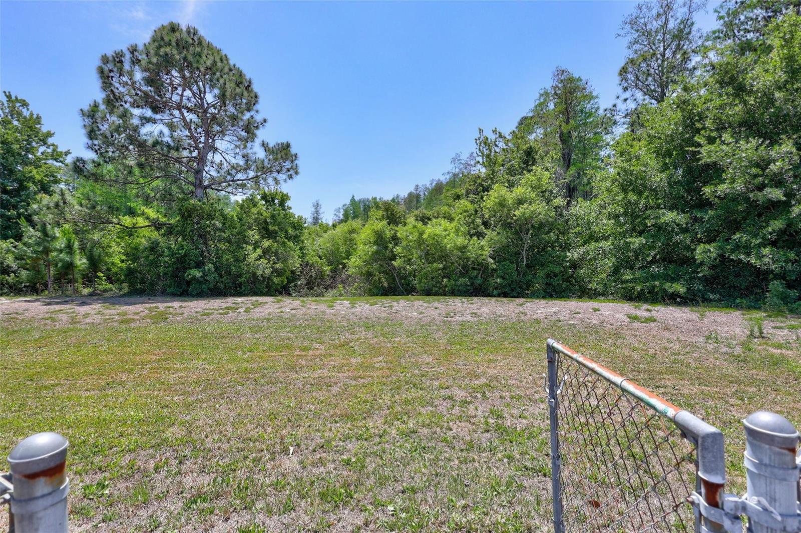 BEACON SQUARE - Residential