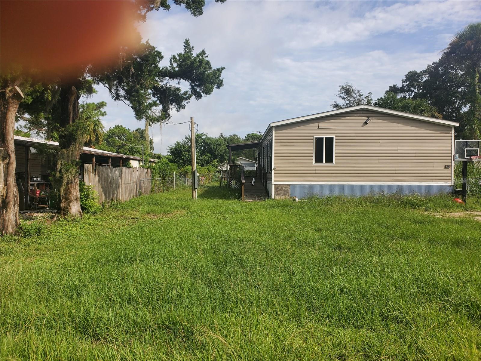 1145 BAYVIEW LANE