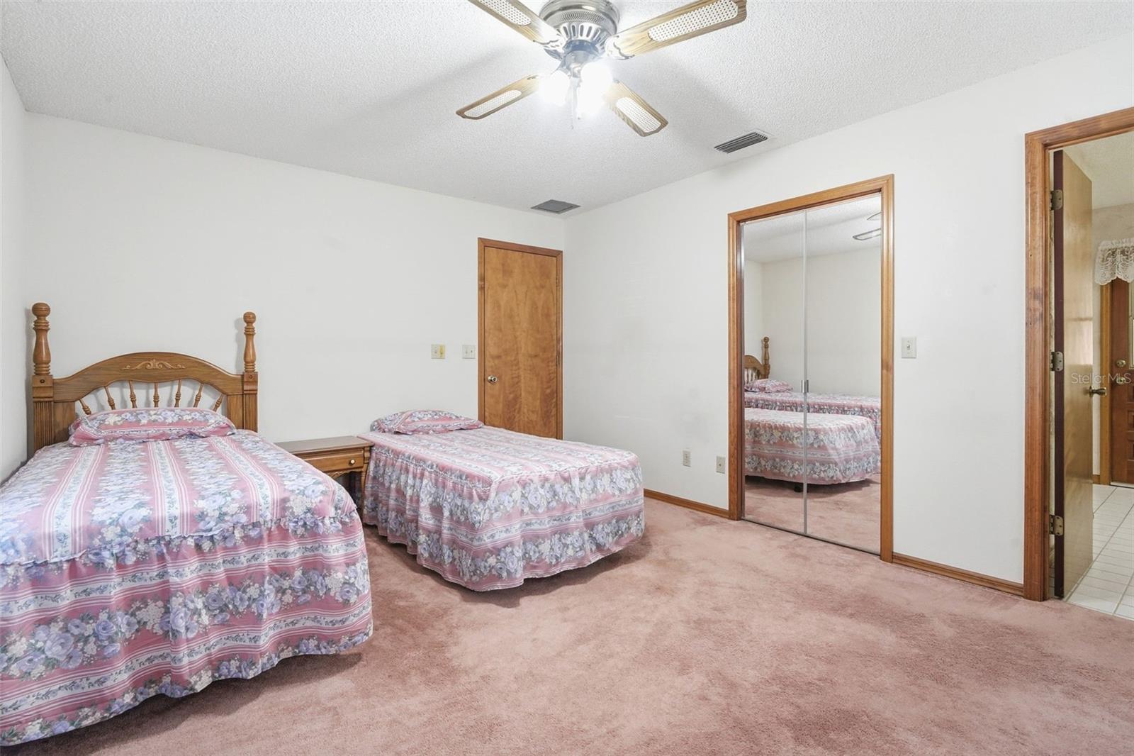 DELTONA LAKES UNIT 03 - Residential