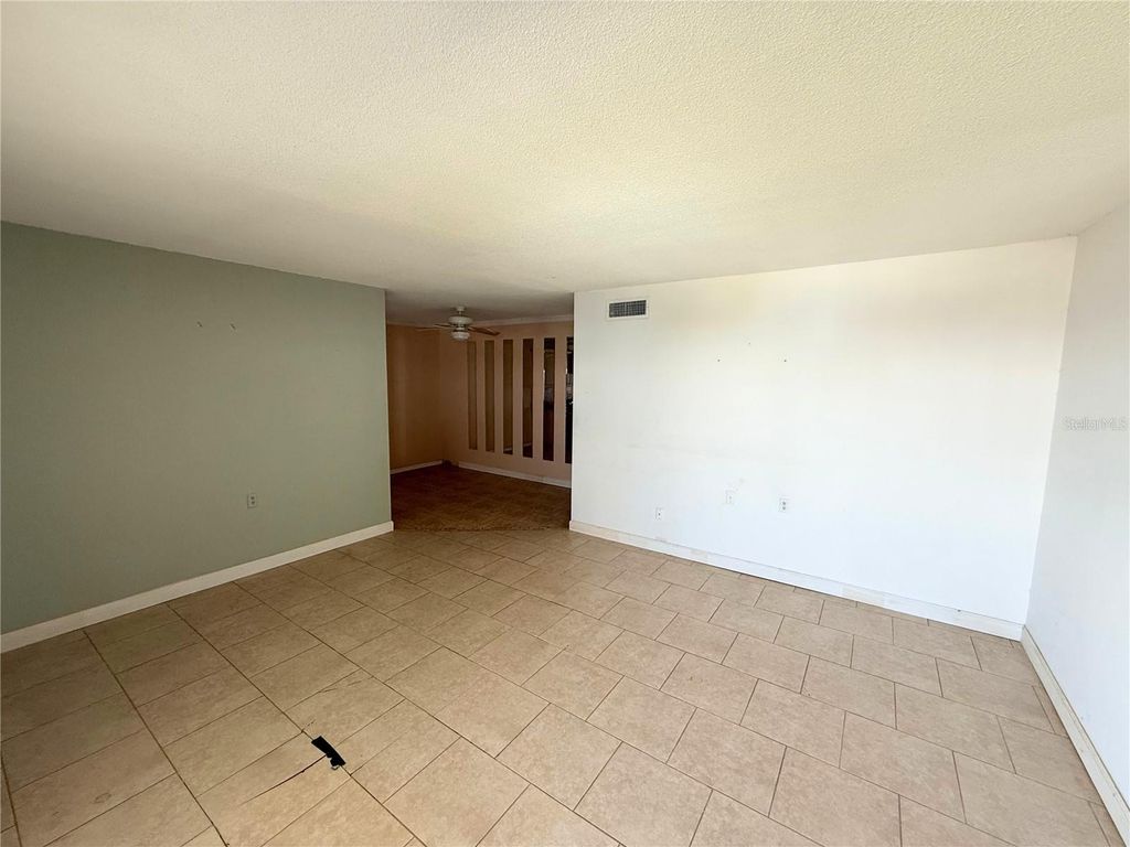 Photo of 765 John Ringling Boulevard #32, Sarasota, FL 34236 (MLS # A4664636)