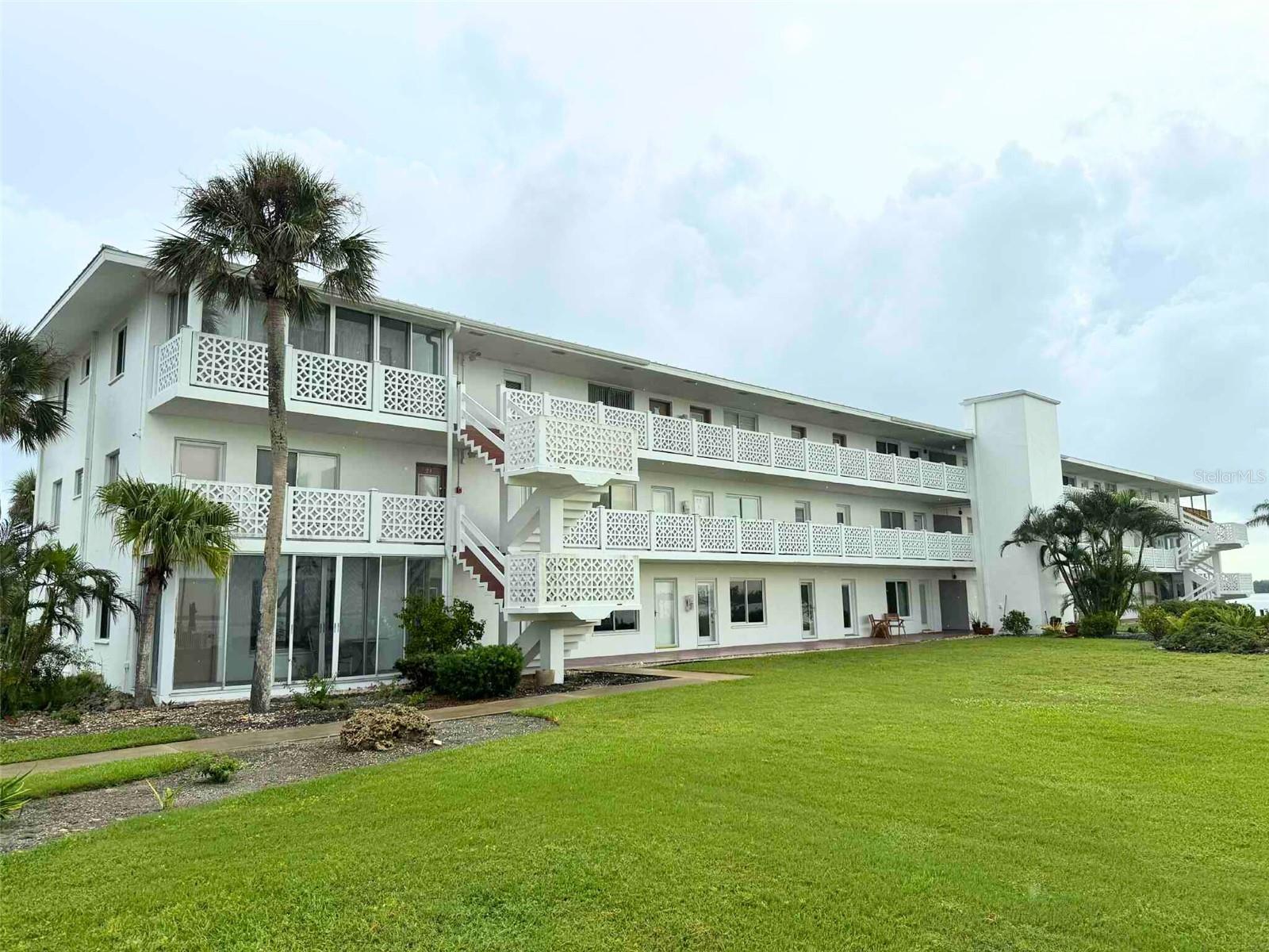 Direct waterfront third floor condo with gorgeous views of Sarasota Bay. Sought after location near St Armand's Circle and Bird Key. Sarasota Harbour West is 1 mile from Lido Beach Public access and half a mile from St Armand's Circle! Living here could be your dream, just walk down to the sea wall and walk the piers or go fishing. This community offers boats slips, available on a first come first serve basis. Community events are amazing with dinners, parties, and game nights. There is a large clubhouse for family or private events, and a beautiful pool area. The condo association is rebuilding the docks and piers and making many improvements. Buy now and enjoy the improvements to come.
HUD owned property & case number 093-606401; bids are submitted online at www.HUDhomestore.gov; the selling agent must be registered with HUD to submit an offer. Doc stamps and title insurance are paid by the buyer but can be included in the closing costs. Equal Housing Opportunity.
