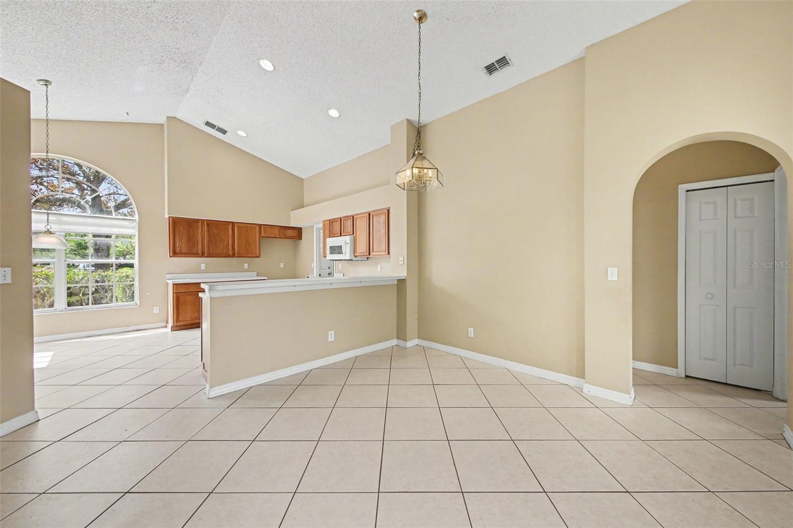 2238 HOLLY RIDGE DRIVE