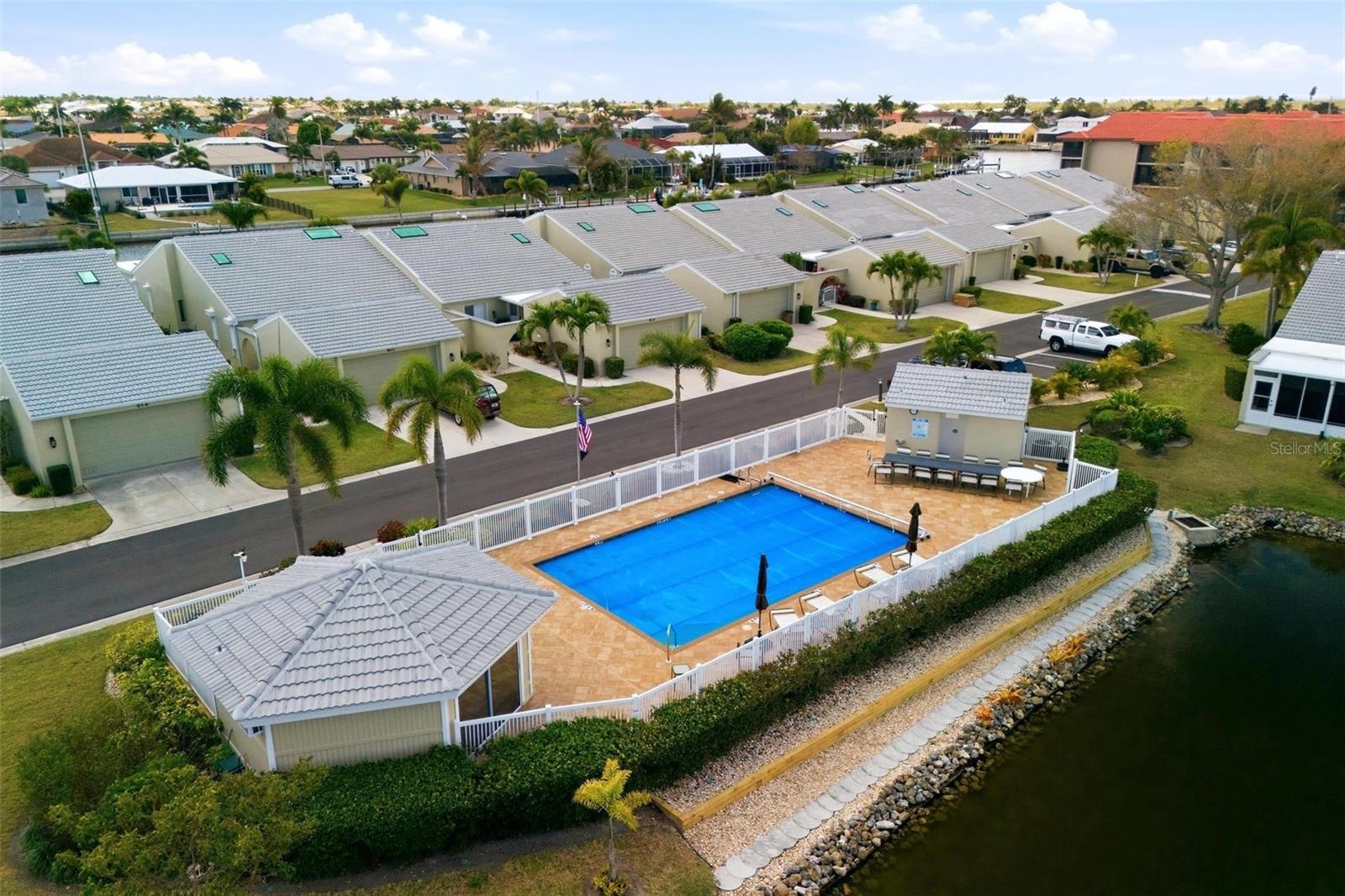 ISLES COVE PH 10 - Residential