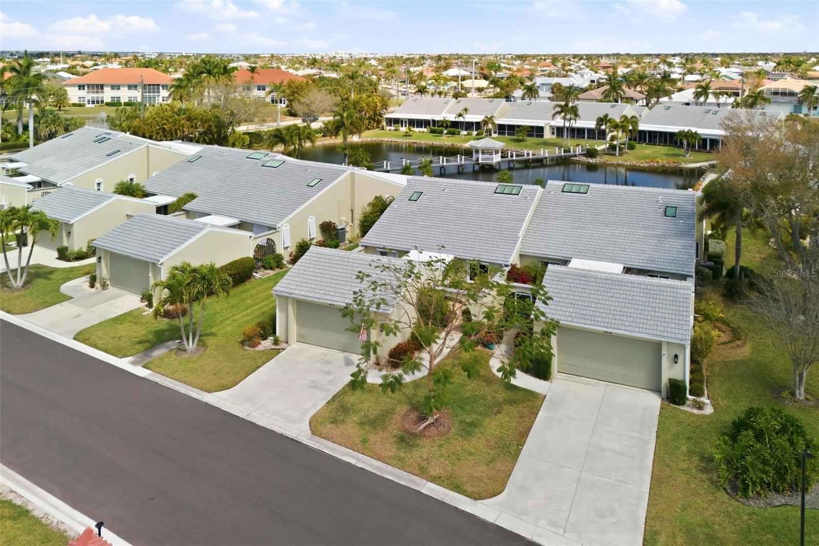 ISLES COVE PH 10 - Residential