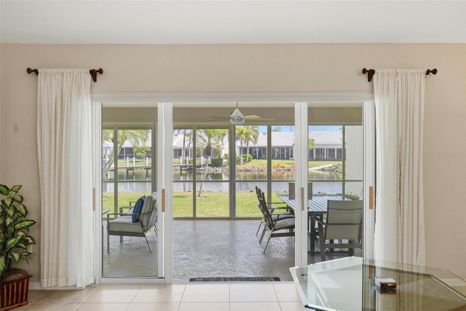 ISLES COVE PH 10 - Residential