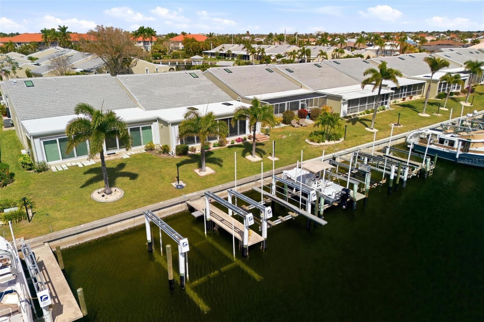 ISLES COVE PH 10 - Residential