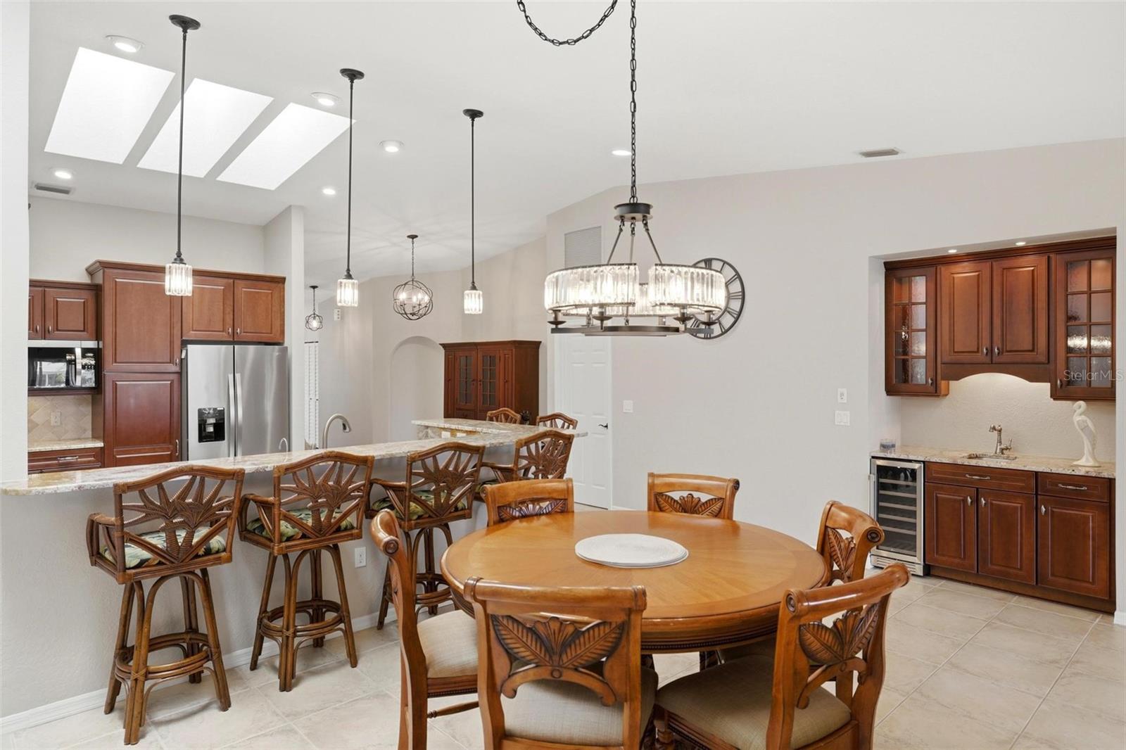 ISLES COVE PH 10 - Residential