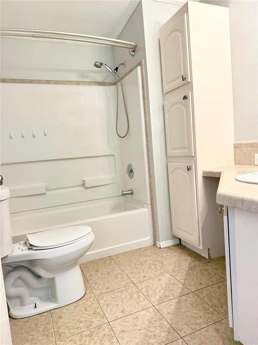 INDIAN TRACE - Residential Lease