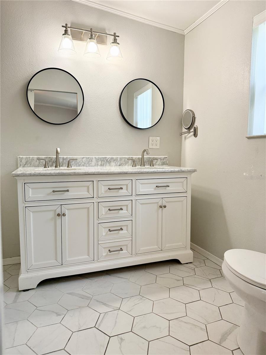 INDIAN TRACE - Residential Lease