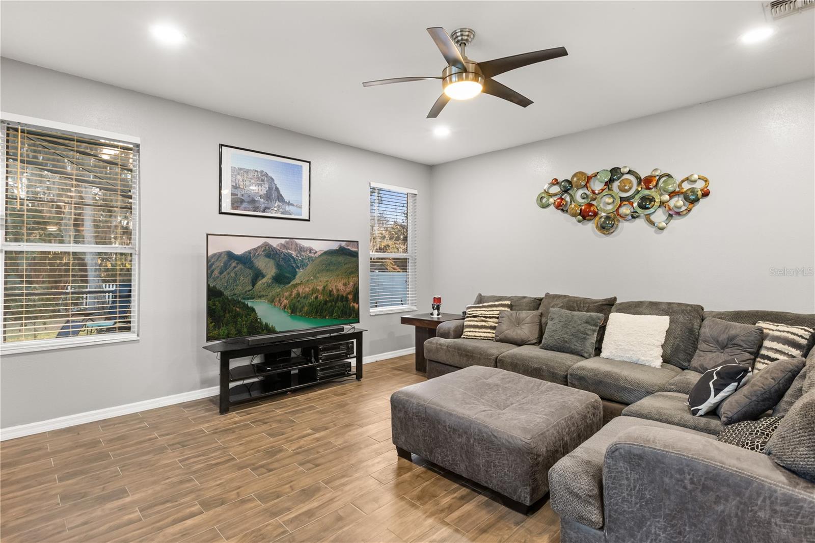 FELLS COVE UNITS 3-4 PH 2 - Residential