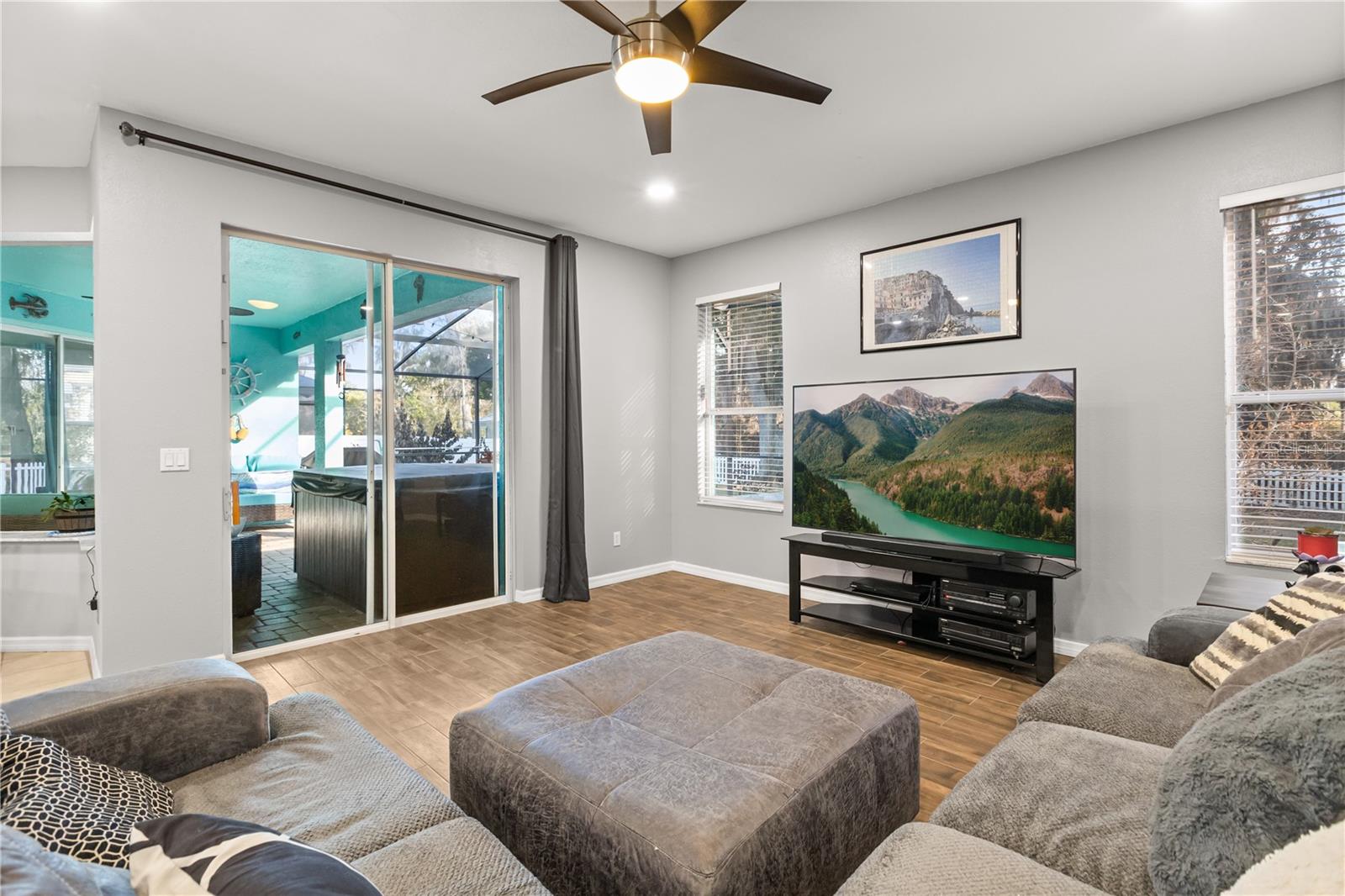 FELLS COVE UNITS 3-4 PH 2 - Residential