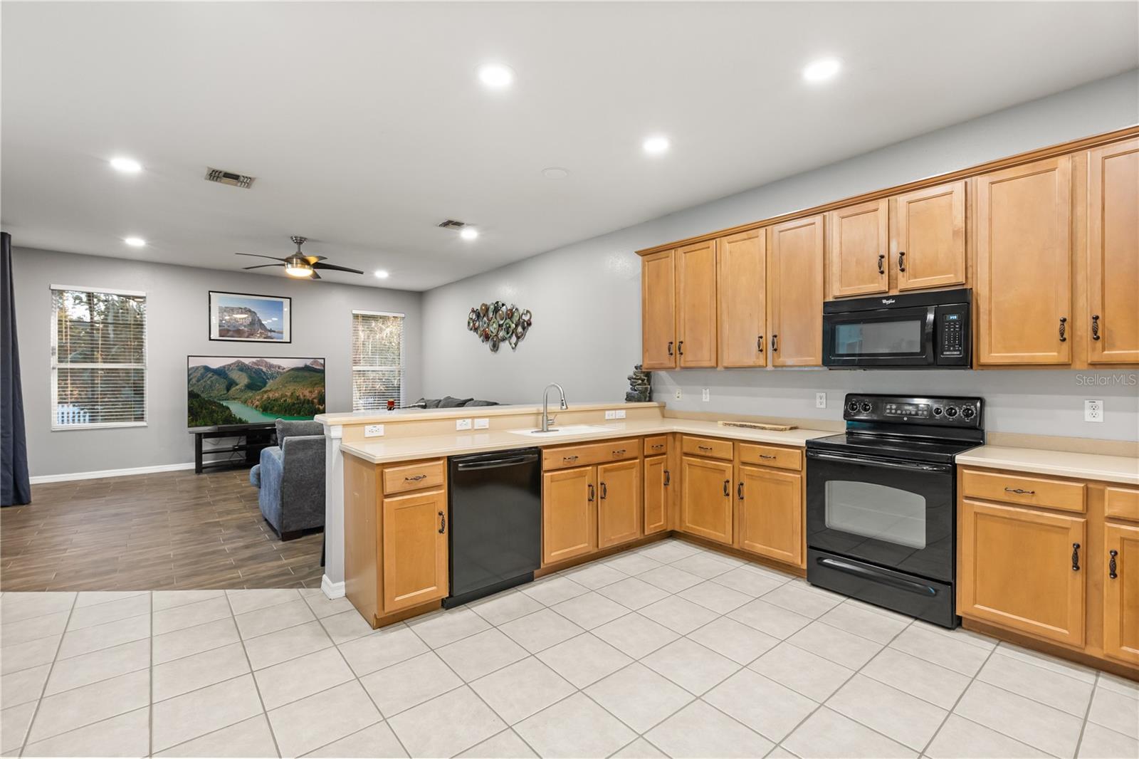 FELLS COVE UNITS 3-4 PH 2 - Residential