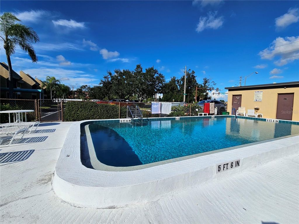 Photo of 501 Albee Farm Road #V12, Venice, FL 34285 (MLS # N6140706)