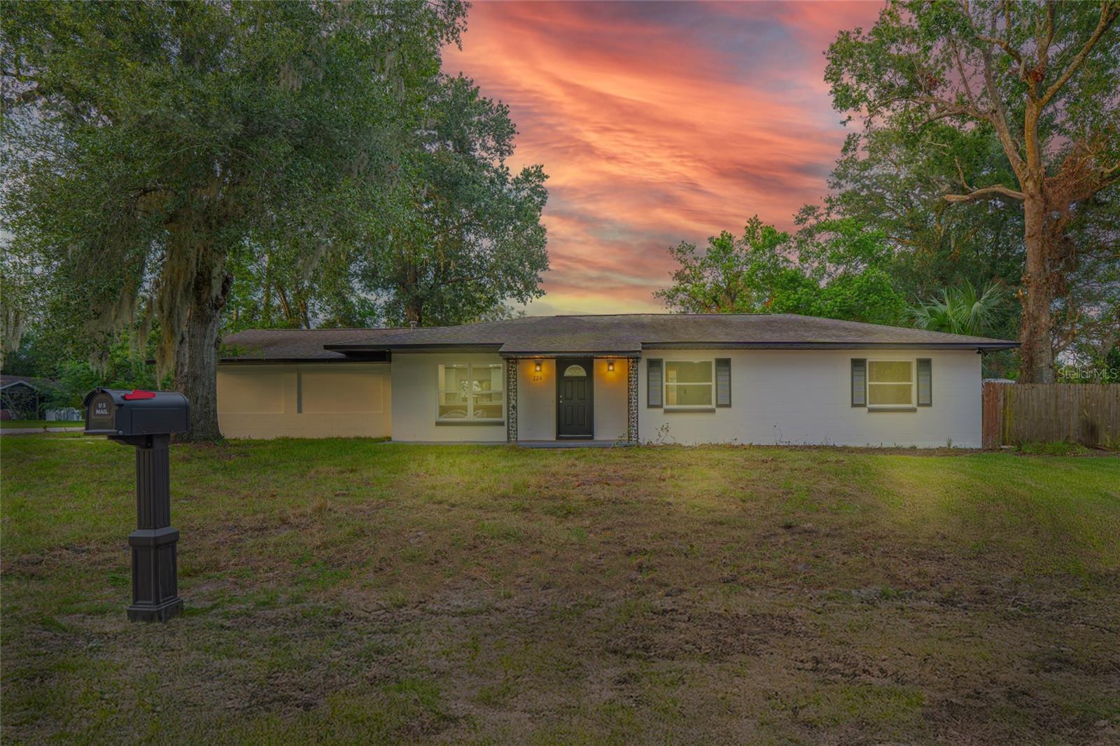 Welcome to this stunning, newly renovated home in the heart of Deland! Featuring 3 bedrooms and 2 full bathrooms, this move-in-ready gem offers modern upgrades throughout with a warm, welcoming feel.
As you step inside, you're greeted by brand-new, wood-look laminate flooring that flows through the open-concept living space. The fully updated kitchen is a showstopper with sleek stone countertops, stainless steel appliances, and brand-new cabinetry—perfect for cooking and entertaining alike.
Both bathrooms have been beautifully renovated with new tile flooring and elegant marble-style tile in the showers for a spa-like feel. Each bathroom also features modern vanities with built-in LED lighted mirrors, combining style and functionality.
Freshly painted inside and out, this home shines from every angle. The spacious primary suite includes a private ensuite bathroom, while all three bedrooms are equipped with ceiling fans for added comfort.
Additional updates include: Roof replaced in 2001 & HVAC system updated in 2017.
Located just minutes from shopping, dining, and downtown Deland, this home blends contemporary updates with everyday convenience.
Don’t miss this opportunity—schedule your private showing today!