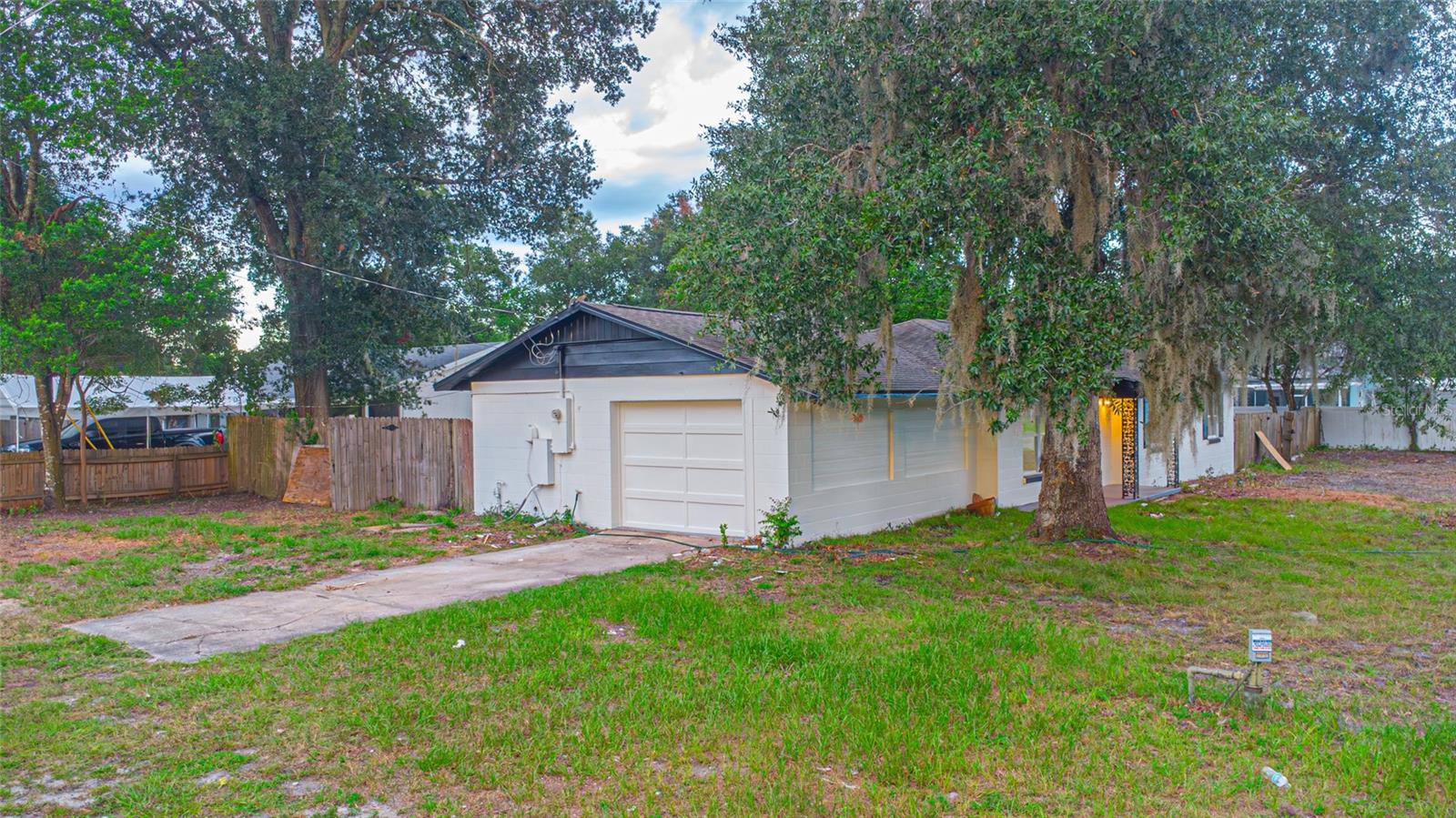 226 DELMAR LANE