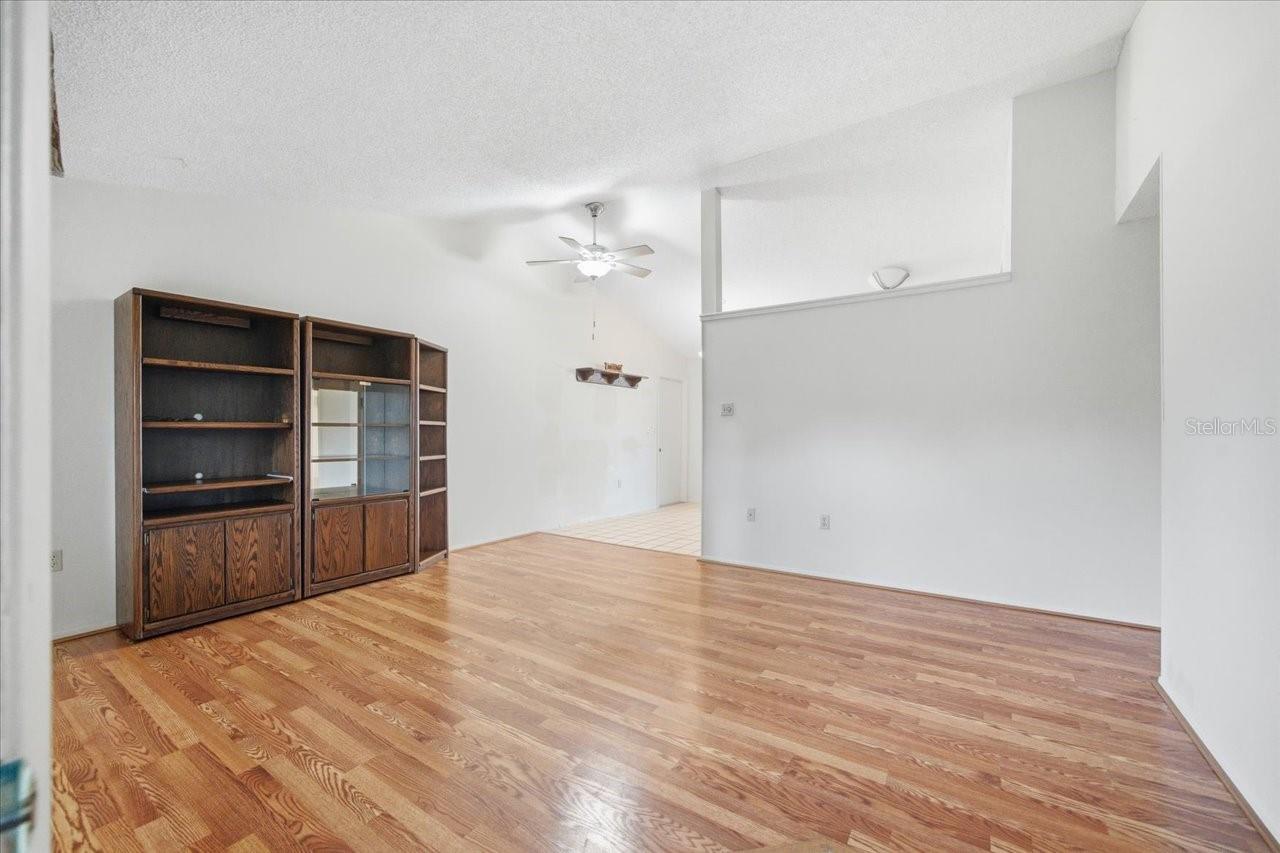 VENICE ESTATES SUB - Residential