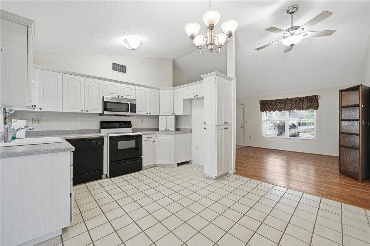 VENICE ESTATES SUB - Residential