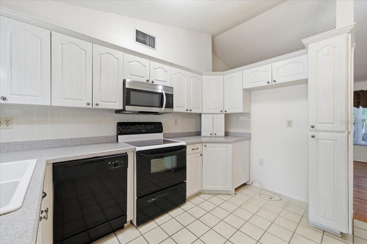 VENICE ESTATES SUB - Residential