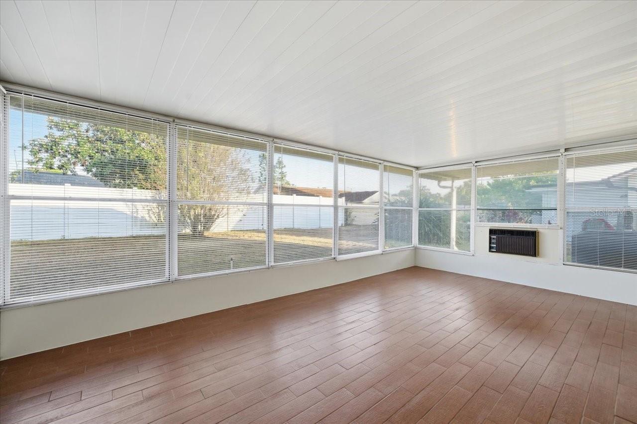 VENICE ESTATES SUB - Residential