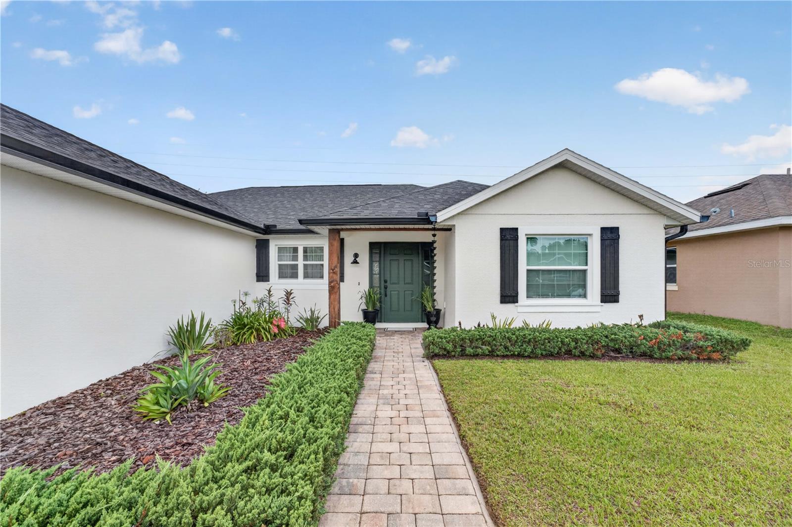 3062 DREMA DRIVE