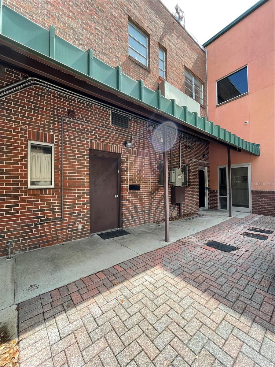 N/A - Commercial Lease