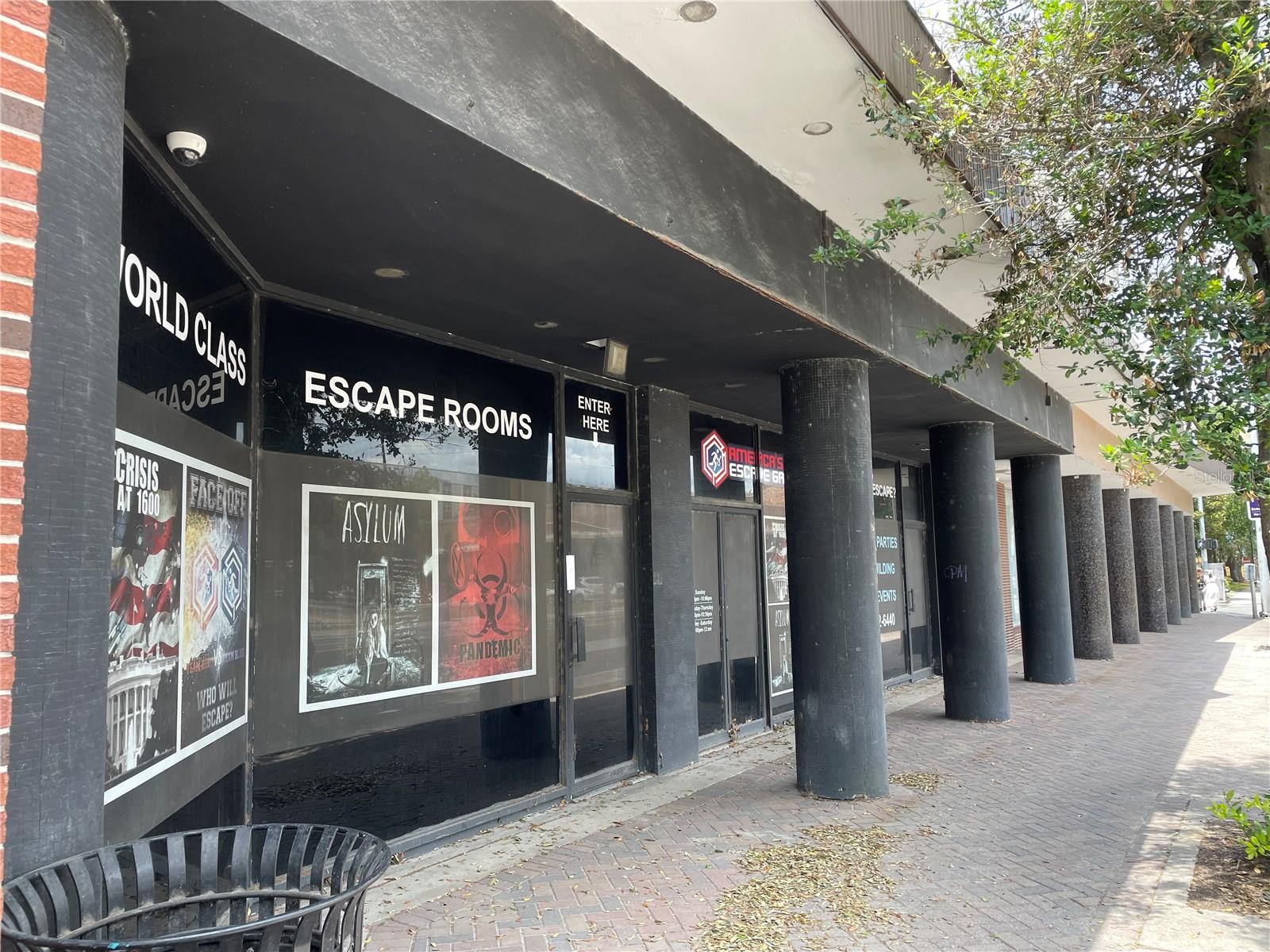 239 W UNIVERSITY AVENUE