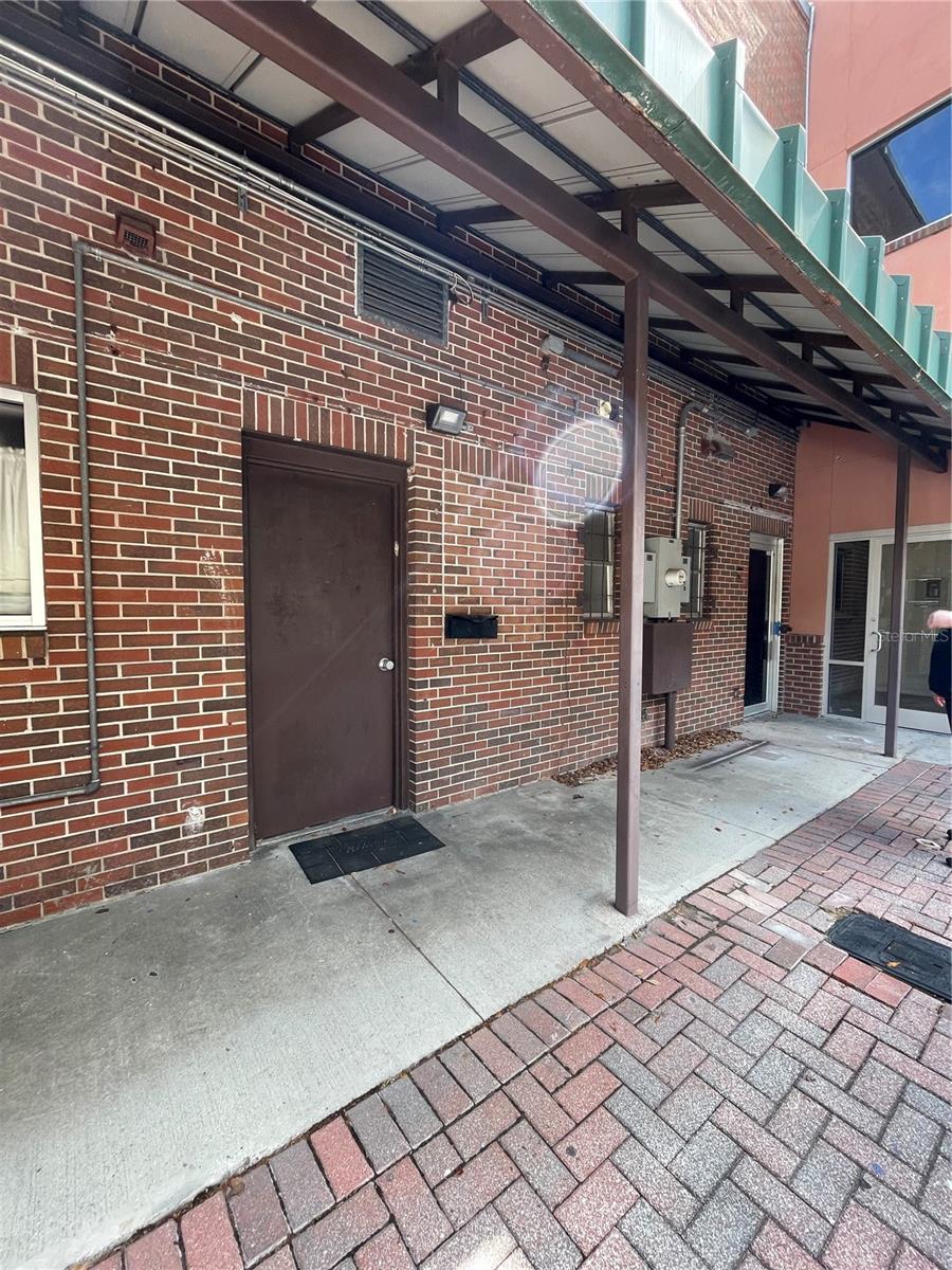 N/A - Commercial Lease