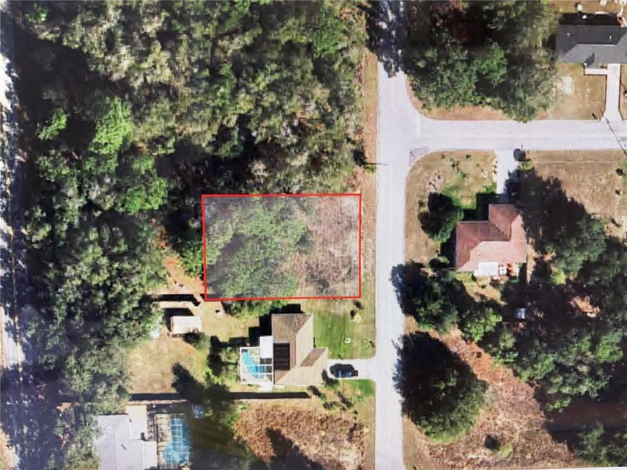 Great lot to build your new home in Inverness Highlands South! Choose your builder. Site built homes only (no mobiles). No HOA and no flood zone! Peaceful neighborhood with paved roads. Convenient location that's minutes to downtown Inverness, shopping, dining, medical, and plenty of outdoor activities ~ Withlacoochee State Trail (46 mile paved trail perfect for biking, walking, and exploring nature), Fort Cooper State Park (hiking, boating, fishing, and wildlife viewing), and beautiful Tsala Apopka chain of lakes (boating, kayaking, and freshwater fishing).