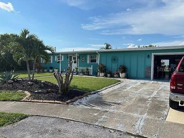 1544 - PORT CHARLOTTE SUB 13 - Residential