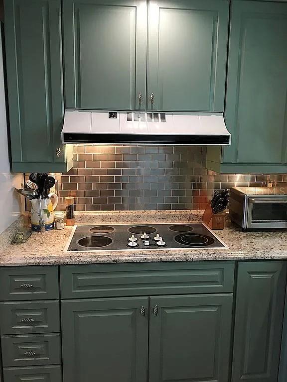 1544 - PORT CHARLOTTE SUB 13 - Residential