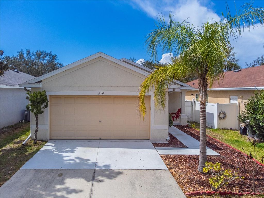 Photo of 11351 Cocoa Beach Drive, Riverview, FL 33569 (MLS # TB8484882)