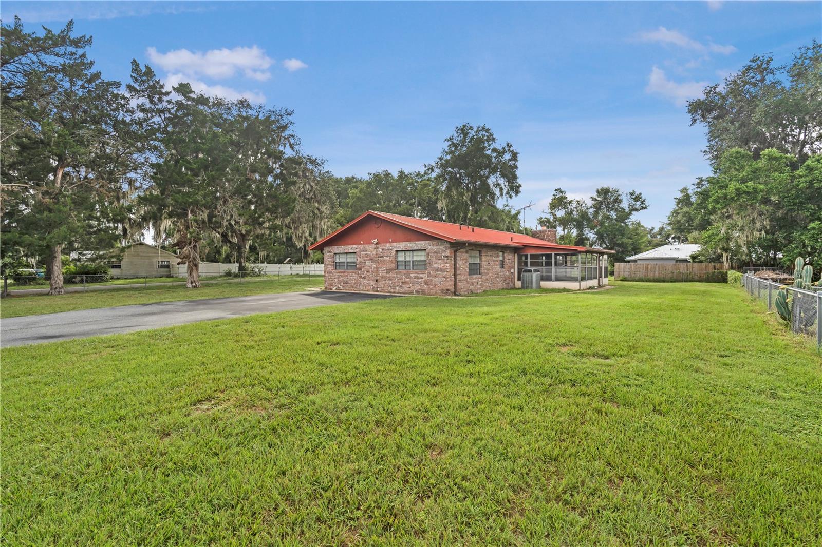 THIRD ADD TRACYS PT - Residential