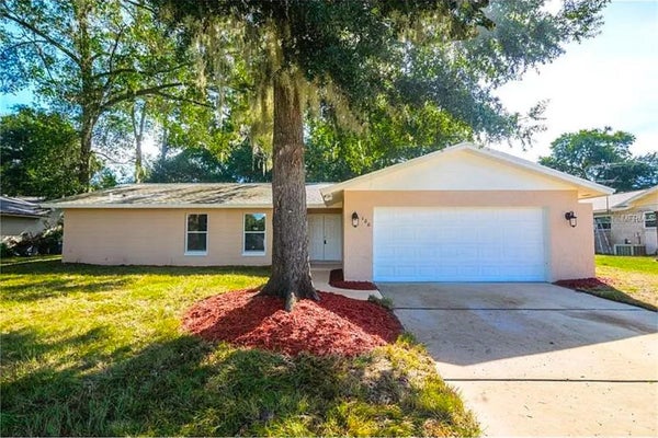 100 HUNTSWOOD CT, LONGWOOD, FL 32750 - Image f83b0d80490acb948b7070fb1faaa02a/2158953401
