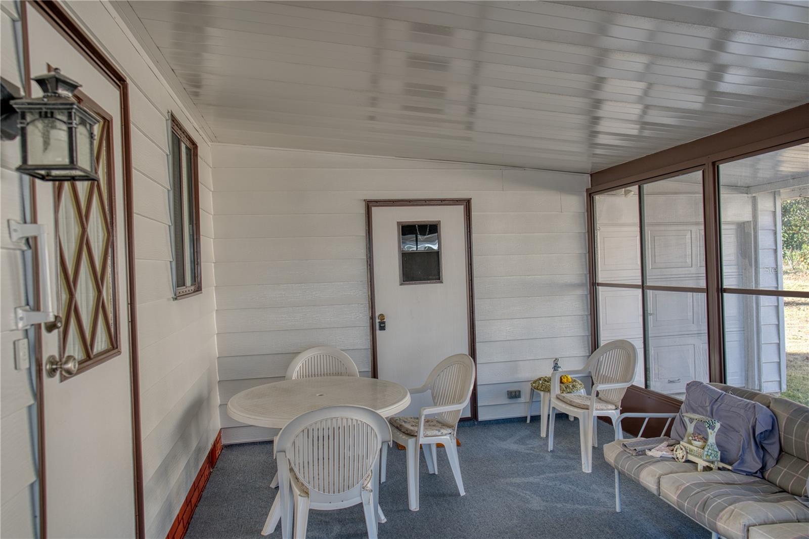 LADY LAKE ORANGE BLOSSOM GARDENS UNIT 08 - Residential