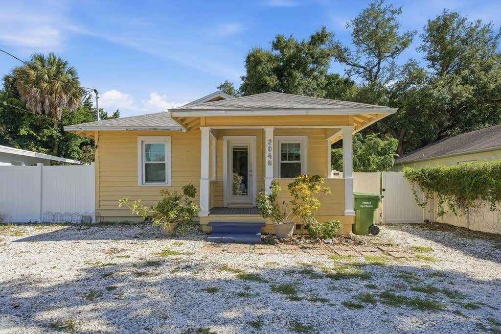 Photo of 2048 5th Street, Sarasota, FL 34237 (MLS # A4700512)