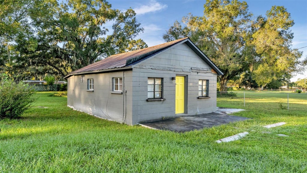 Photo of 936 Wilder Road, Lakeland, FL 33809 (MLS # TB8560820)