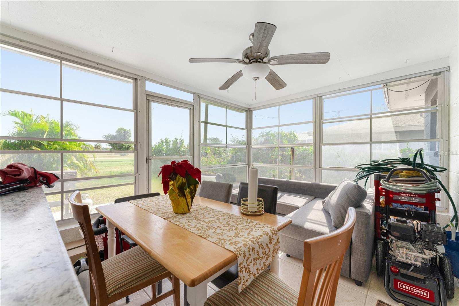 VENICE COUNTRY CLUB ESTATES RESUB - Residential Income