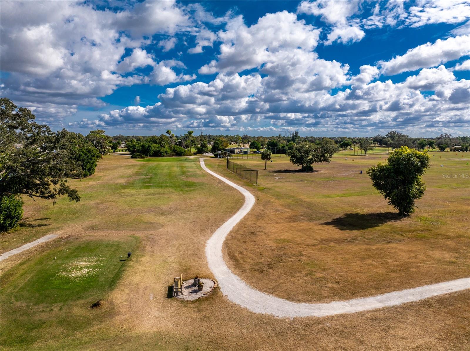 VENICE COUNTRY CLUB ESTATES RESUB - Residential Income