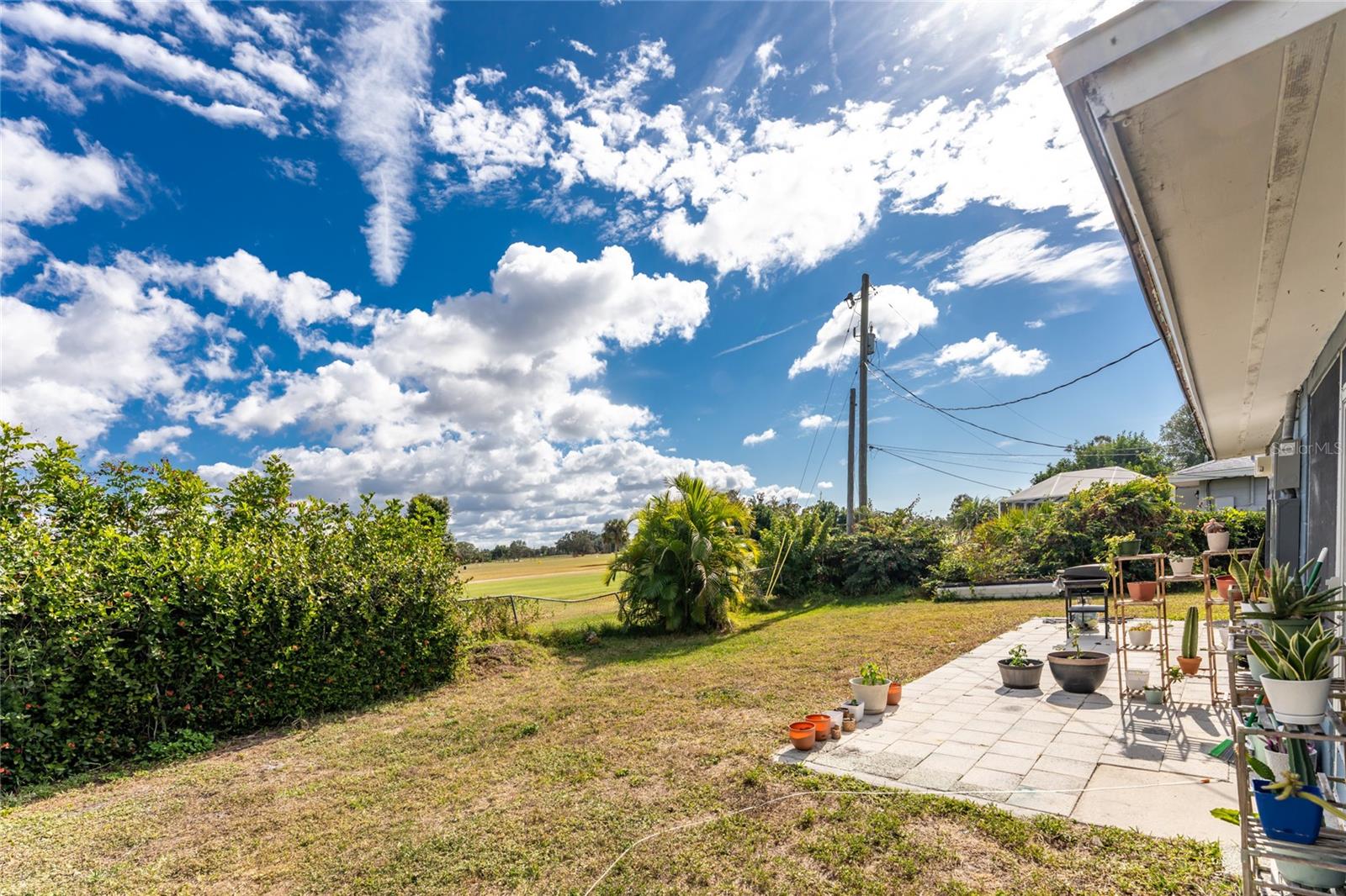 VENICE COUNTRY CLUB ESTATES RESUB - Residential Income