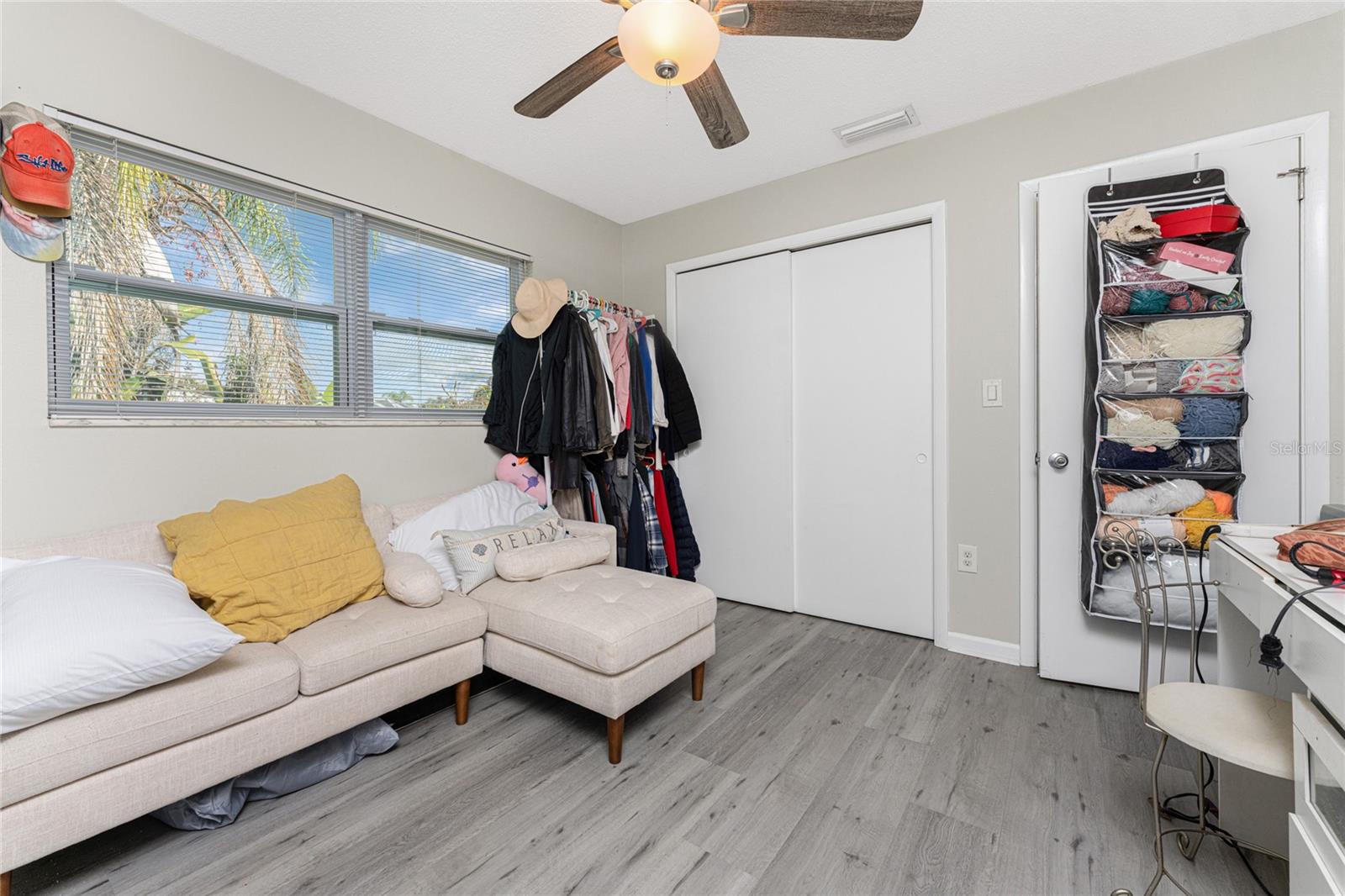 VENICE COUNTRY CLUB ESTATES RESUB - Residential Income