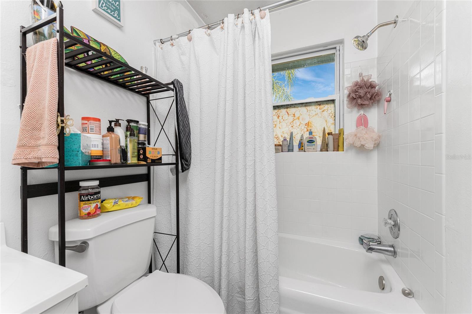 VENICE COUNTRY CLUB ESTATES RESUB - Residential Income