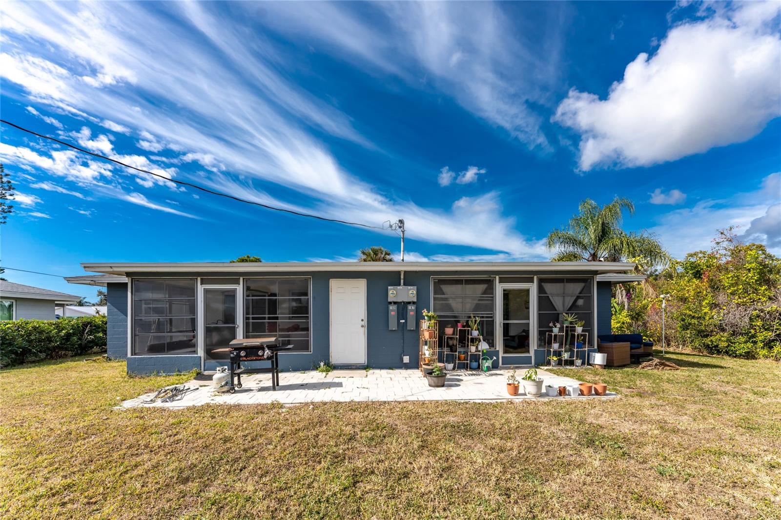 VENICE COUNTRY CLUB ESTATES RESUB - Residential Income